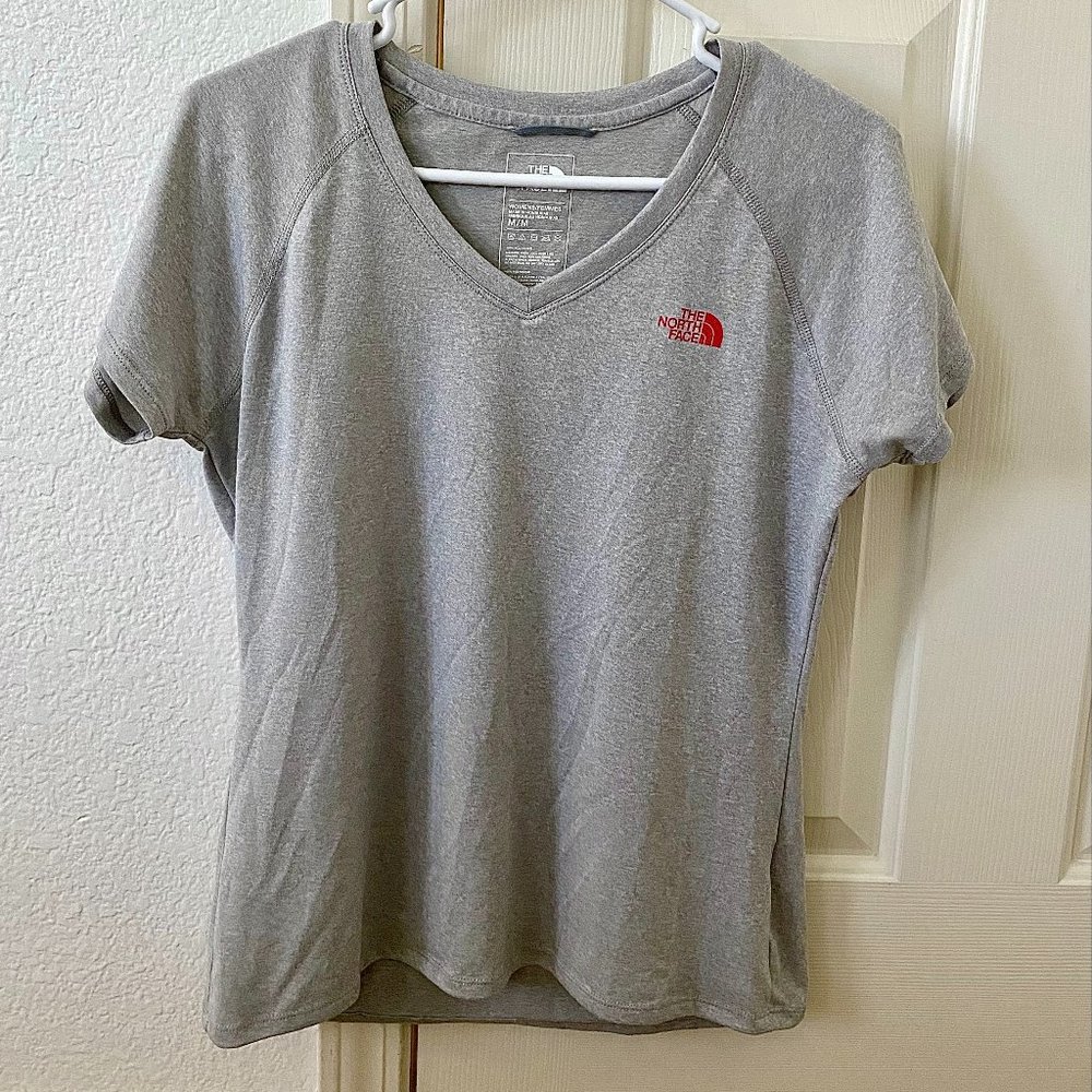 Womens North Face Grey Short Sleeve Tee